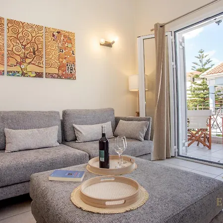 Apartment Elena's 5 *