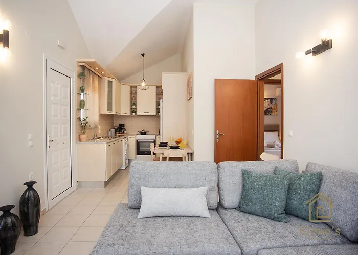 Apartament Elena's 5 *